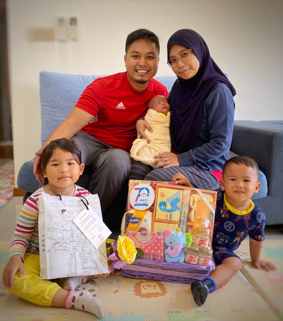 Putera Muhd Ali Ya Hakim Bin Ahmad (in red), SMOU member of 8 years