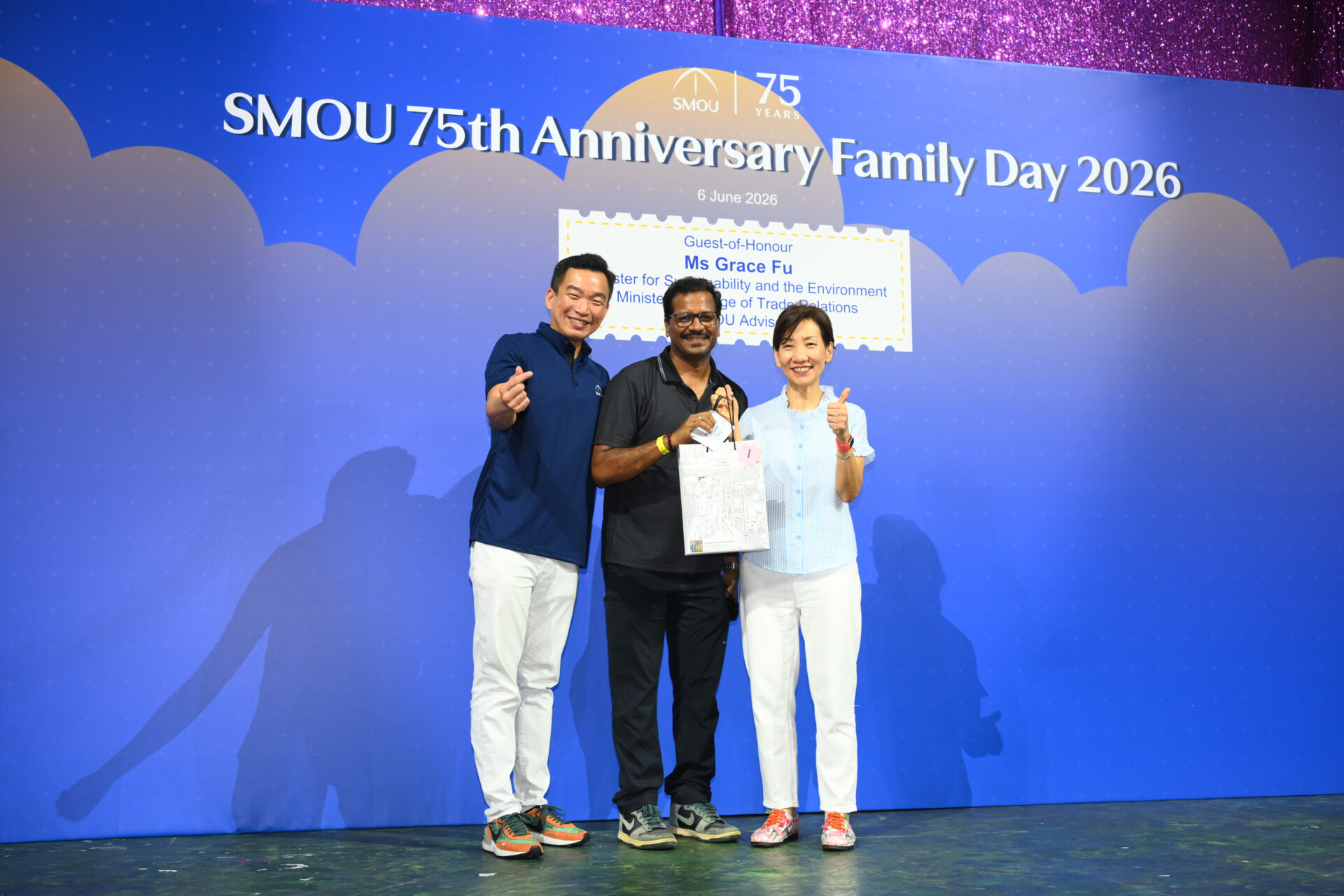 LAM_2537